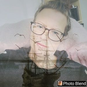 Meet your Posher, Manon